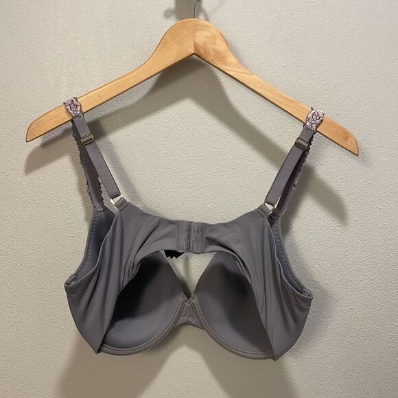 NATORI woman’s gray underwire bra - Picture 7 of 11